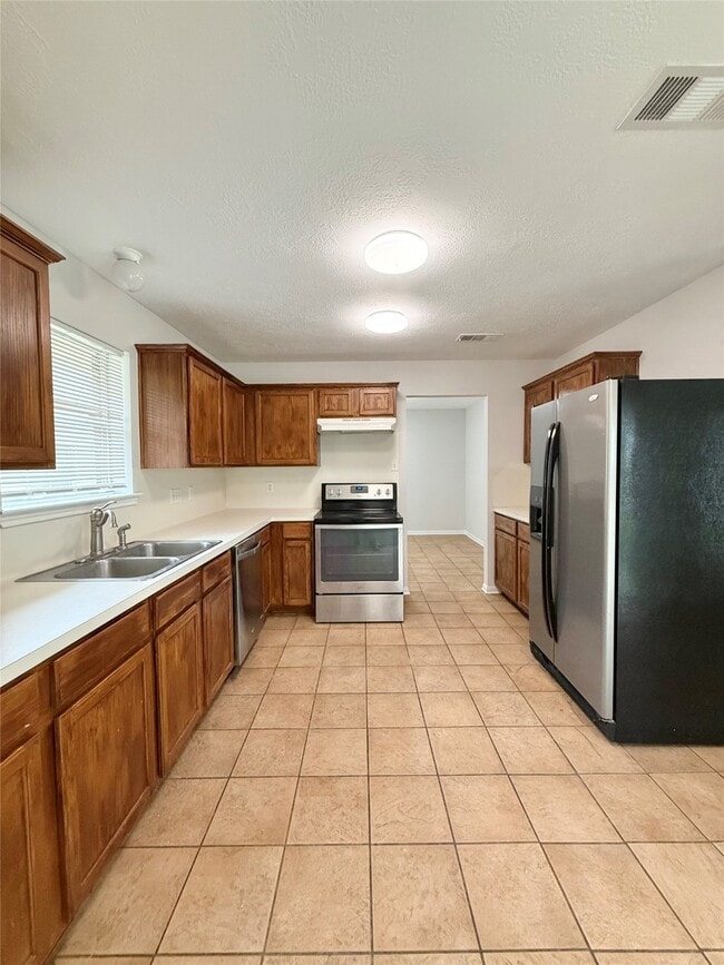 Photo - 1405 Manor Dr
