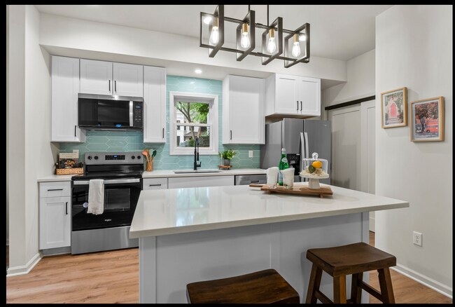 Photo - 2507 1st Ave S