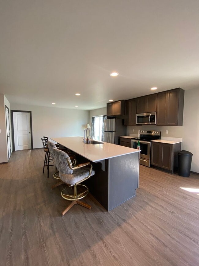 Photo - Beautiful 3 Bed/2 Bath Home and Half off the Rent on Move In!