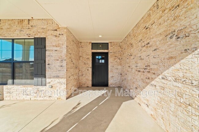 Photo - 2805 Crystal Creek Dr