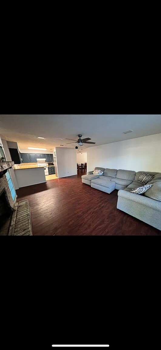 Photo - 356 Park Brook Dr