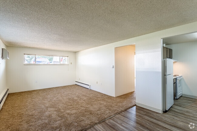 2HAB,1BA-850 ft²