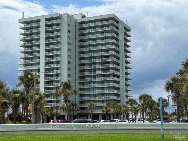 Building Photo - 1200 Fort Pickens Rd