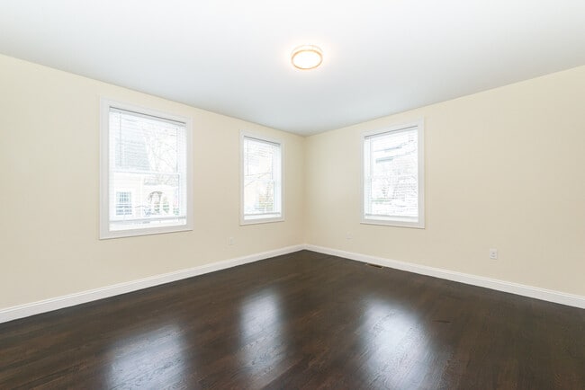 Photo - 10 Marion St