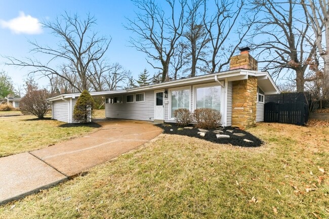 Building Photo - 1001 Coffey Ct