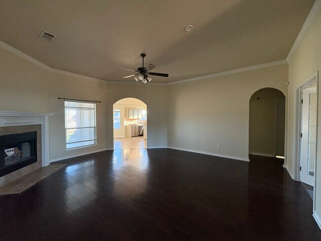 Photo - 2508 Isabelle Dr