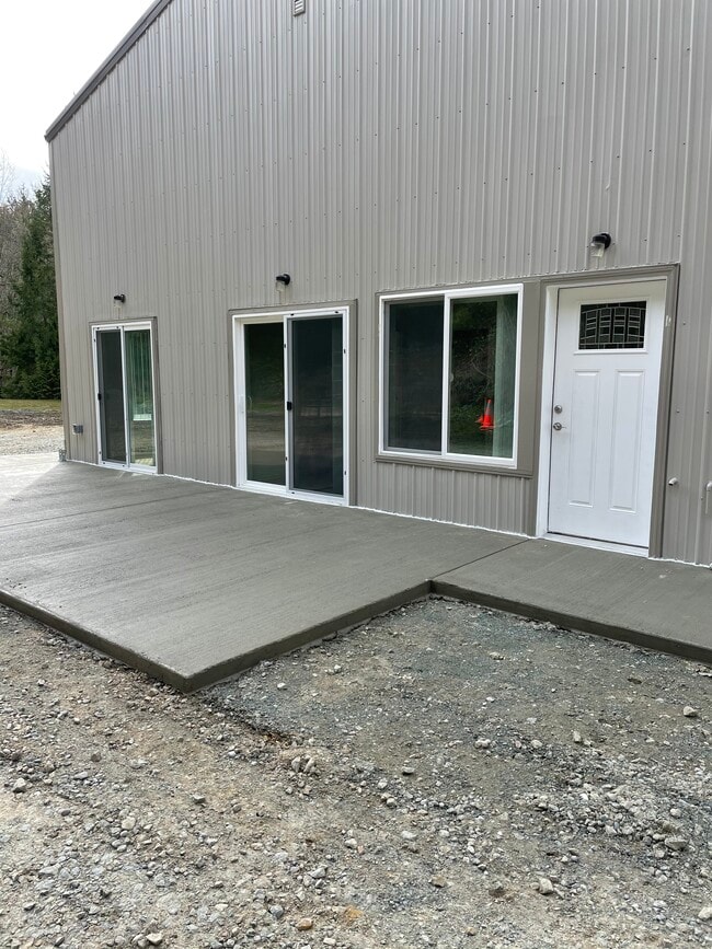 Photo - 18429 Crestwood Way Unit Apt