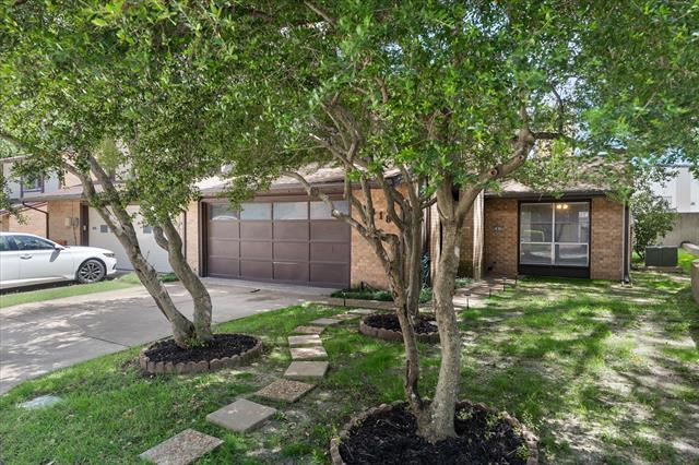 Photo - 1818 Highbrook Ct
