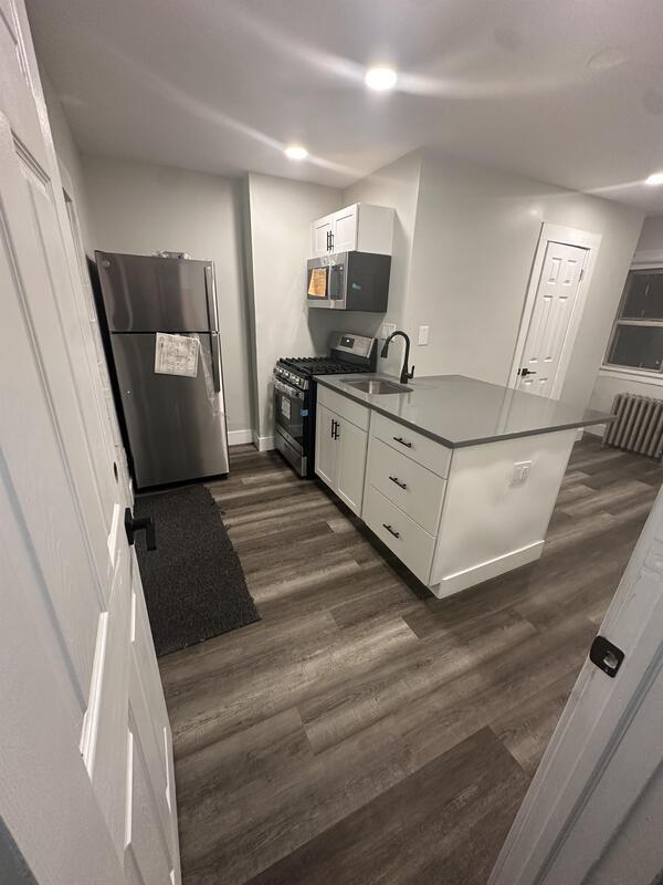 Photo - 526 S Tenth Ave