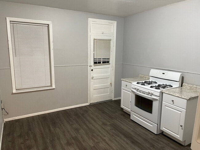 Photo - Bamberger 4 Family Unit 2