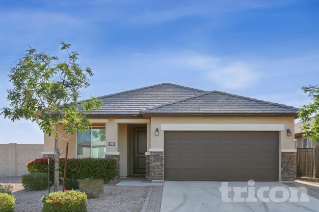 Building Photo - 2705 S 116th Ave