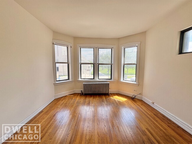 Building Photo - 1500 N Kedzie Ave Rental