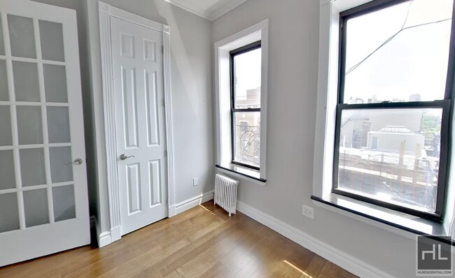 Photo - E 3RD ST. Unit 5A