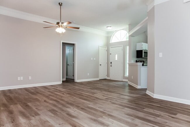 Photo - 10501 Southern Oak Ct House