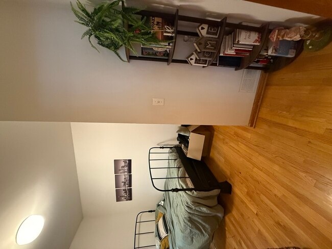 Photo - 4103 N Kenmore Ave
