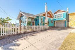 Building Photo - 212 S Wild Olive Ave Rental