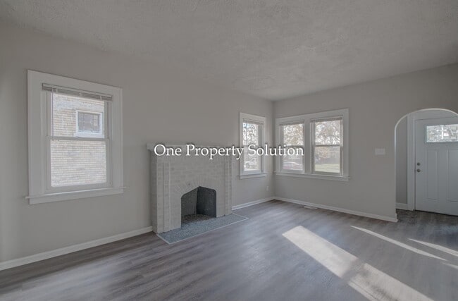 Photo - 317 Garfield St
