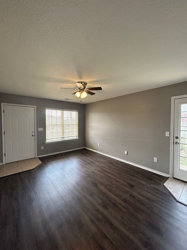 Photo - 1598 Tolleson Loop Unit 1598 Tolleson Loop A