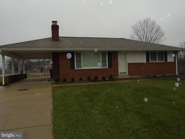 Building Photo - 10205 Tanager Ln Rental