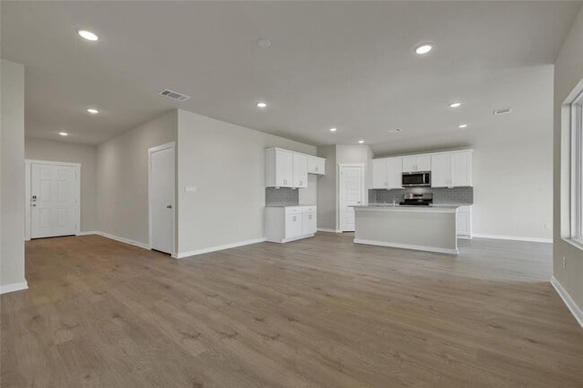160 Davis Mountain Dr
