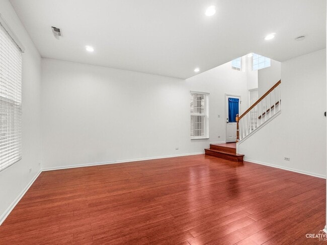 Photo - 3166 Bromley Ln