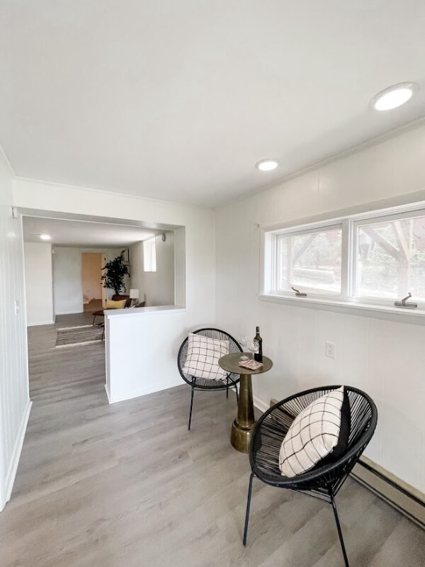 410 W Maple St