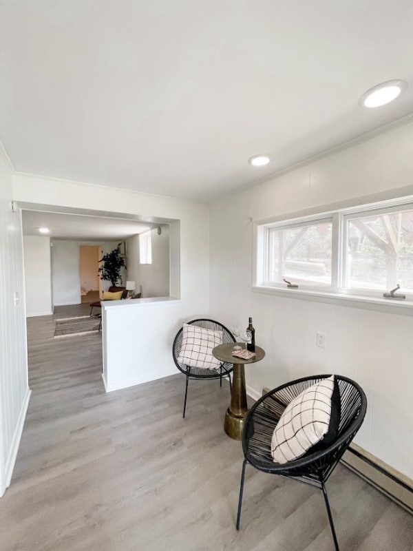 Photo - 410 W Maple St