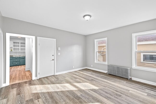 Photo - 712-722 Eastern Ave Unidad 1