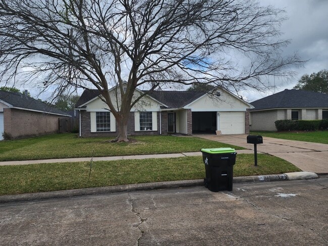 Photo - 715 Beechbend Dr