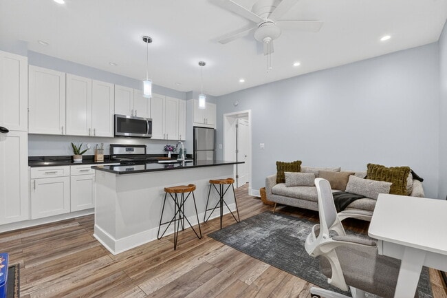 Building Photo - 1274 Simms Pl NE Unit 2