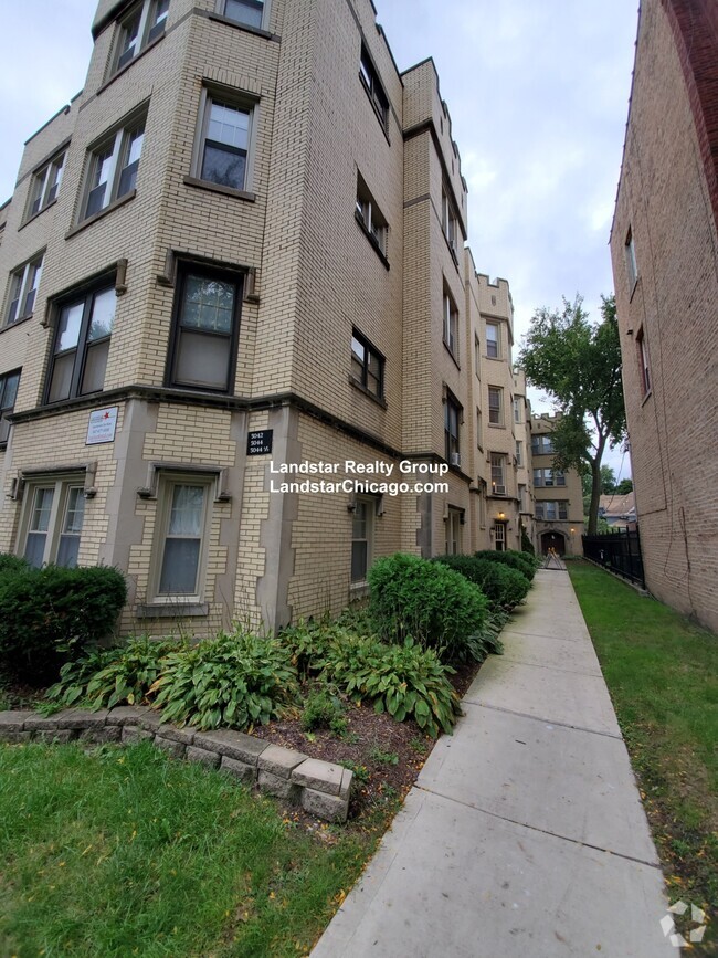 Building Photo - 5042 N Wolcott Ave Unit 3B Rental