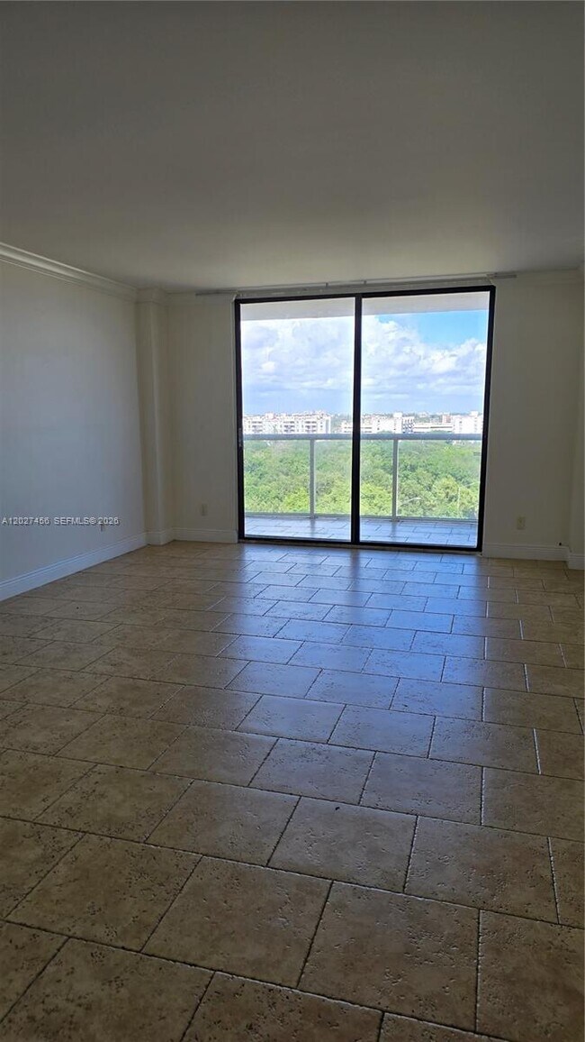 Building Photo - 13499 Biscayne Blvd Unit 1103