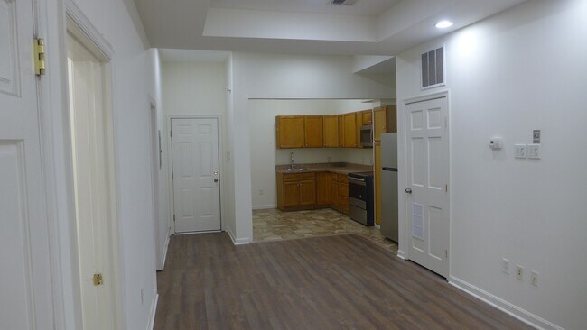 Photo - 326 Park Ave Apartments Unit 2