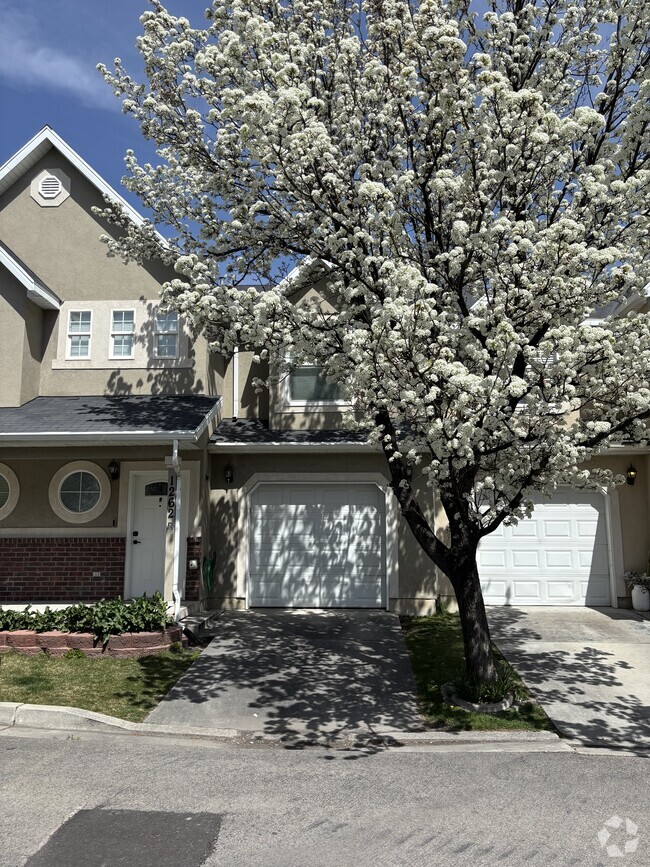 Building Photo - 1262 Bridalwood Lp Rental