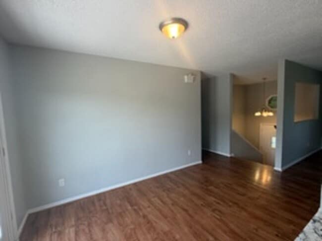 Photo - 20380 Simmons Rd