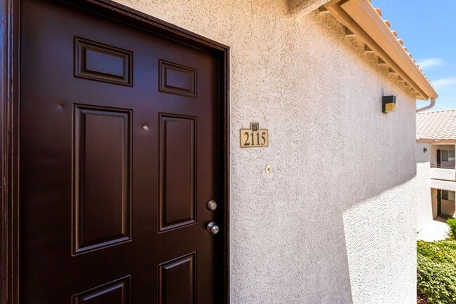 Photo - Modern Gated Condo with Stylish Upgrades & Resort-Style Amenities!