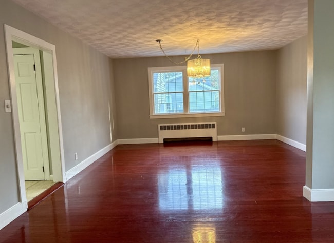 Photo - 3 Alaska Ave