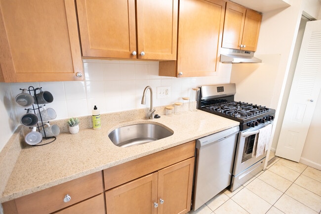 Photo - Woodmere Apartments