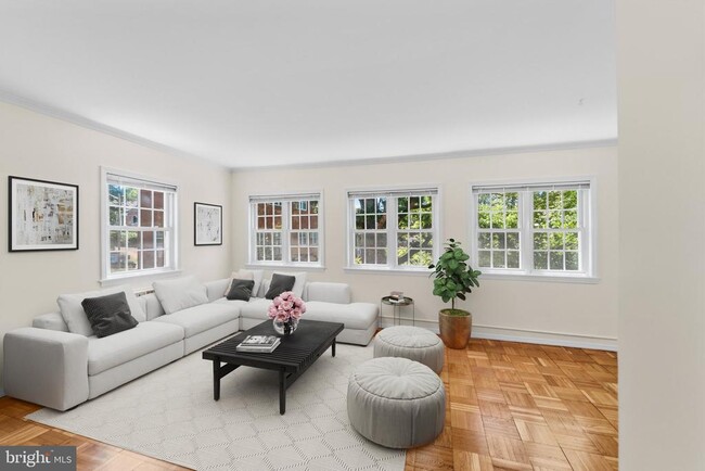 Photo - 3226 Gunston Rd