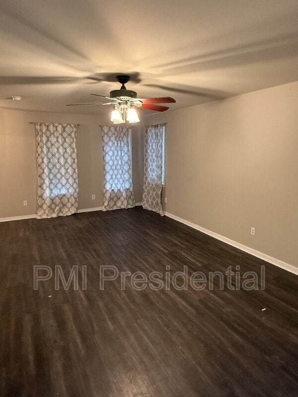 Photo - 1218 Ryanwood Ct