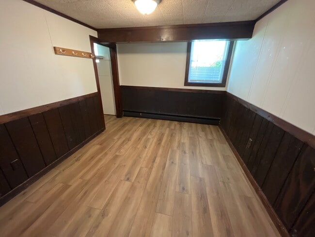 Photo - 411 Paunack Pl Unit 1