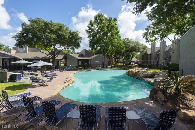 Photo - 1 br, 1 bath Condo - 2400 Old S Dr Flat 1...