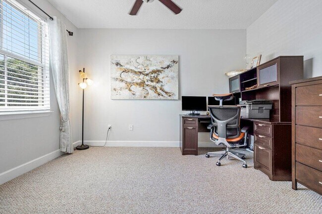 Photo - 2054 Alta Meadows Ln Unit 2402