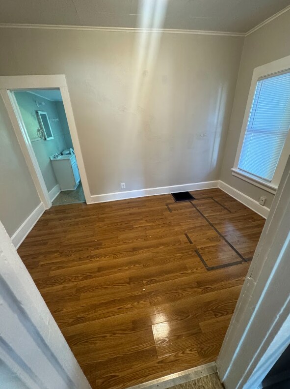 Photo - 1233 E 29th St Unit 1233