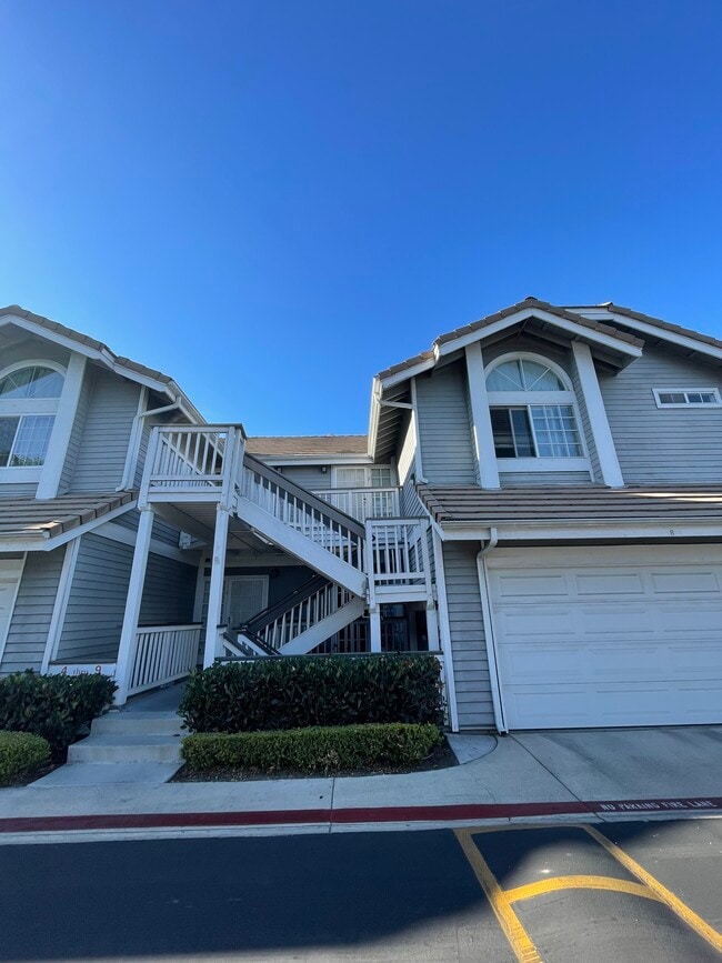 Building Photo - 10361 Garden Grove Blvd Unit 6