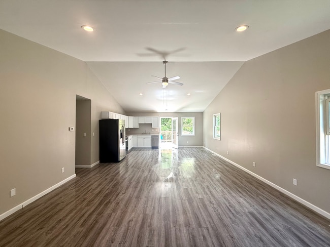 Photo - 1309 N Woodland Ln
