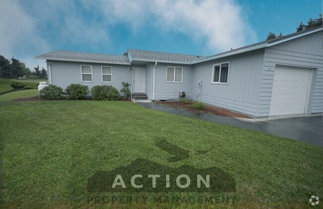 Building Photo - 2 bed, 2 bath, 1 car garage- water, sewer,... Rental