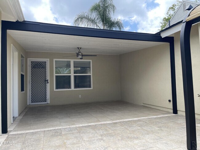 Photo - 3226 La Crescenta Ave