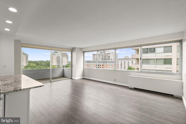 Photo - 5500 Friendship Blvd Unit 1823N