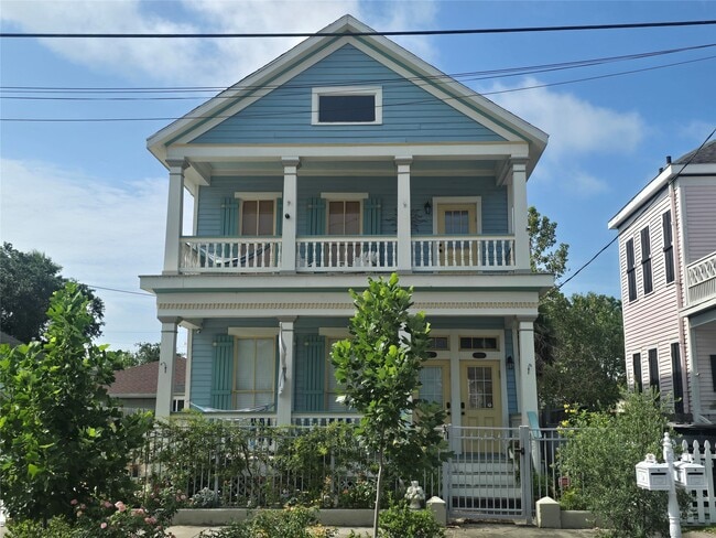 Building Photo - 3409 Avenue L